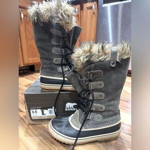 Sorel Joan of Arctic winter boot 9.5
